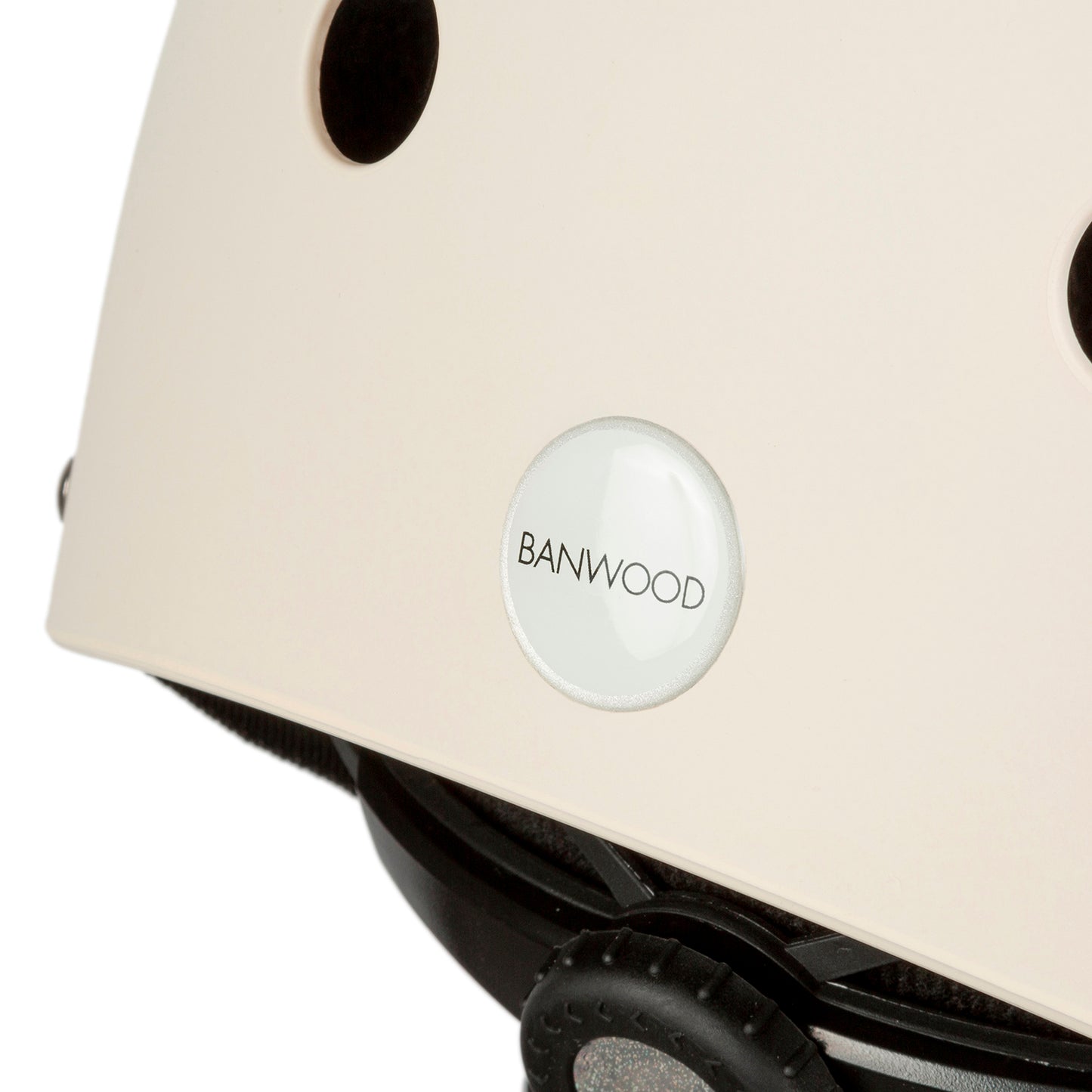 Cream Banwood kids bike helmet with ventilation holes and adjustable straps